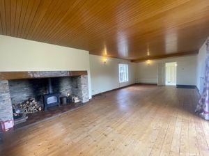 Photo 23- click for photo gallery